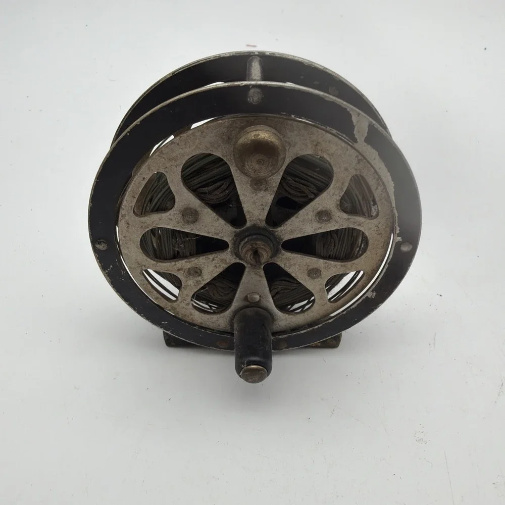 VINTAGE PFLUEGER USA NO. 1554 SAL-TROUT SINGLE ACTION FLY REEL TROUT